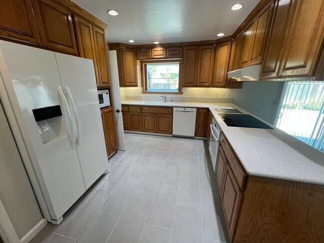 2335 Shannon Lane, Walnut Creek, CA 94598 photo 5