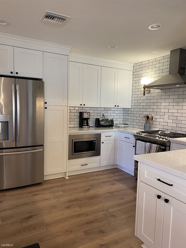 4525 N 82nd St Scottsdale, AZ 85251 photo 5