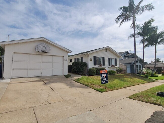 4159 Taos Dr San Diego, CA 92117