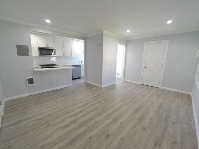 1925 Tenth St Berkeley, CA 94710