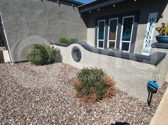 1914 E Beck Ln Phoenix, AZ 85022 photo 5