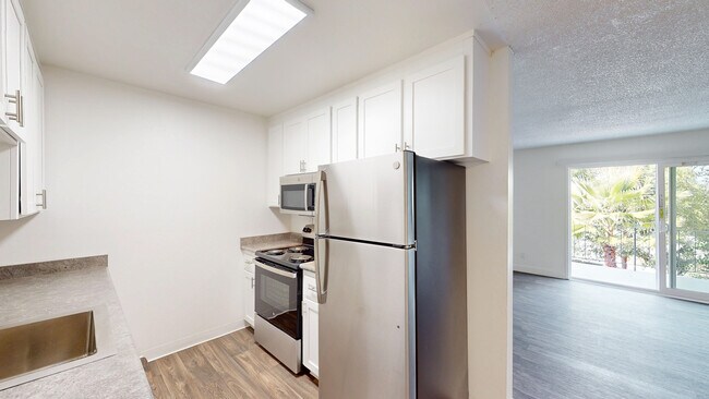 440 Alameda del Prado Novato, CA 94949 photo 4