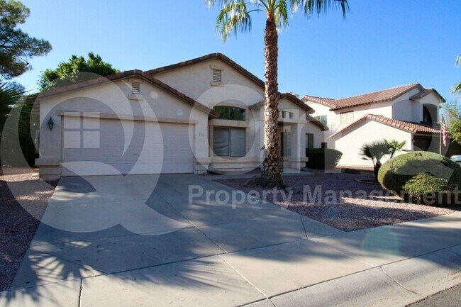 1938 S Sandstone St Gilbert, AZ 85295 photo 2