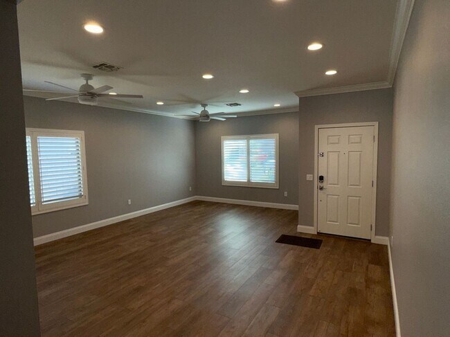 2140 E Remington Pl Chandler, AZ 85286 photo 3