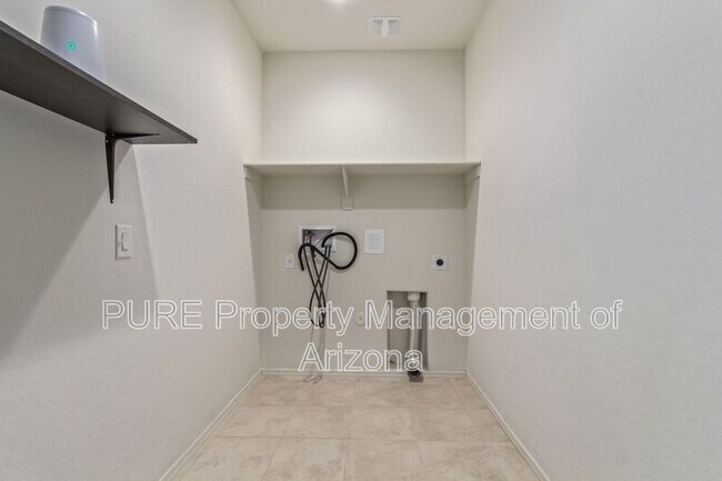 43687 Buckhorn Trl Maricopa, AZ 85138 photo 3