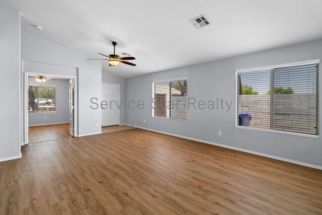 14763 N 149th Dr Surprise, AZ 85379 photo 3
