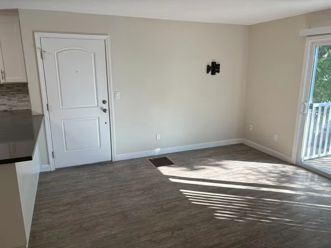 755 14th Ave Santa Cruz, CA 95062 photo 4