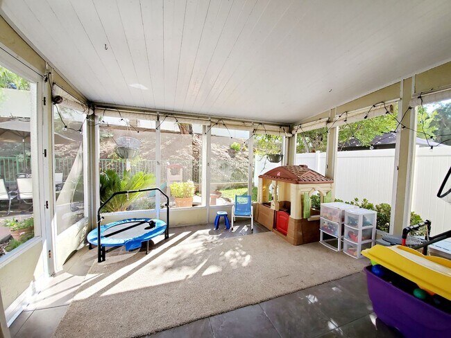 358 Arroyo Vista Fallbrook, CA 92028 photo 4