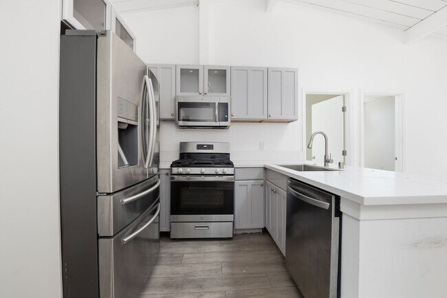 4955 Baja Ct San Diego, CA 92115 photo 4