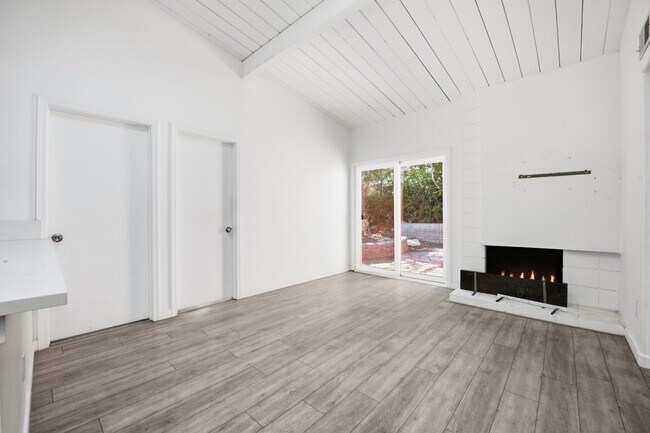 4955 Baja Ct San Diego, CA 92115 photo 5