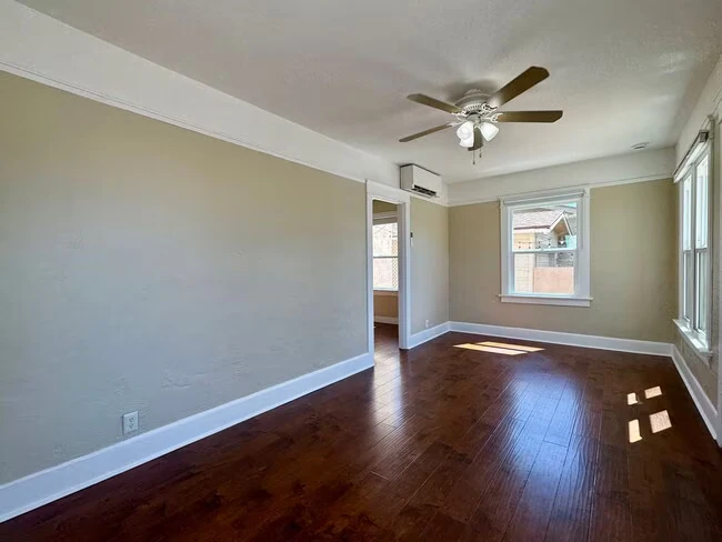 3320 Redwood St San Diego, CA 92104 photo 5
