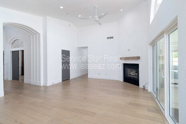9468 E Voltaire Dr Scottsdale, AZ 85260 photo 3