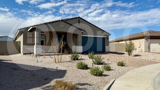 202 S 176th Ave Goodyear, AZ 85338 photo 4