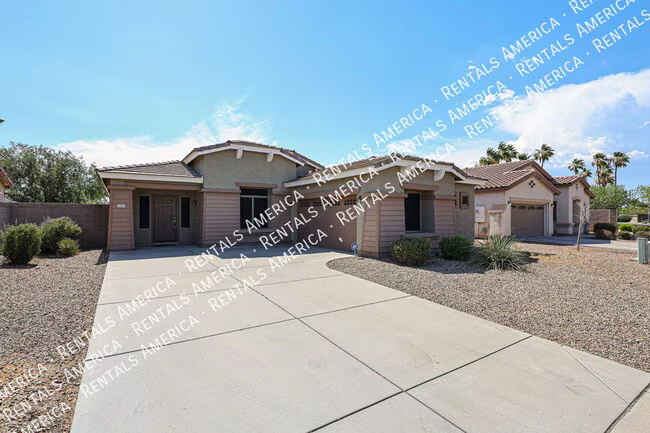 7414 N 88th Ln Glendale, AZ 85305 photo 3
