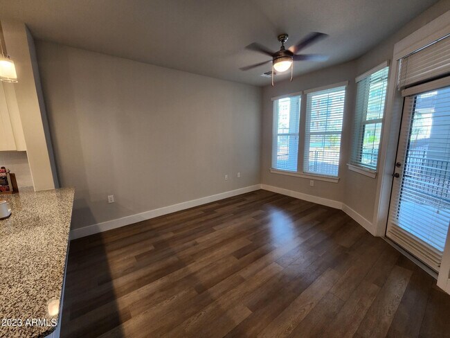 15510 N La Cometa Ave Surprise, AZ 85374 photo 2