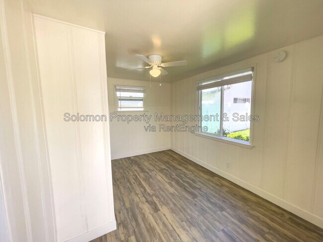 143 1/2 S Myers St Oceanside, CA 92054 photo 3
