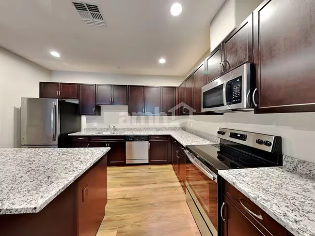 20785 W Maiden Ln Buckeye, AZ 85396 photo 3