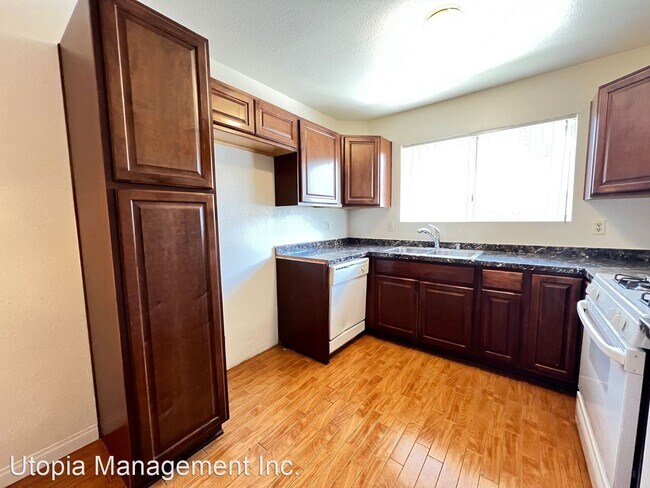 10210 Michala Pl Santee, CA 92071 photo 4