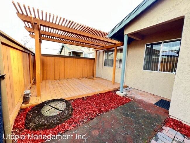 10210 Michala Pl Santee, CA 92071 photo 2