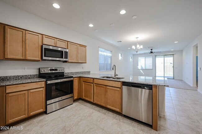 9028 W Georgia Ave Glendale, AZ 85305 photo 3