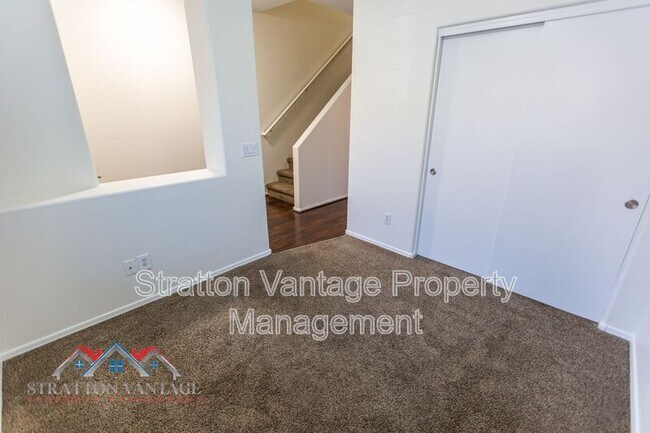 525 N Miller Rd Scottsdale, AZ 85257 photo 5