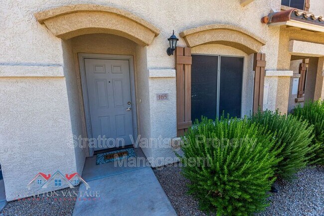 525 N Miller Rd Scottsdale, AZ 85257 photo 3