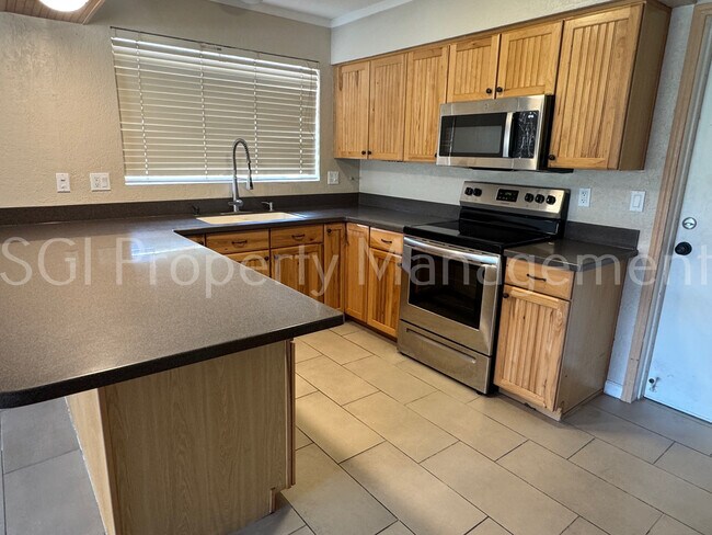 7336 S Butte Ave Tempe, AZ 85283 photo 4