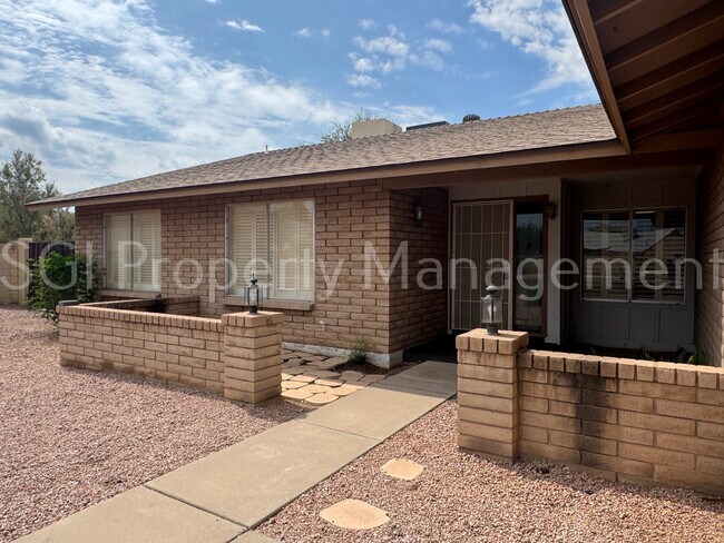 7336 S Butte Ave Tempe, AZ 85283 photo 2