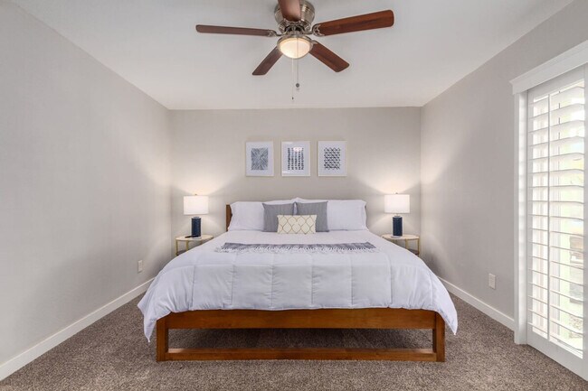 14442 N 50th St Scottsdale, AZ 85254 photo 3