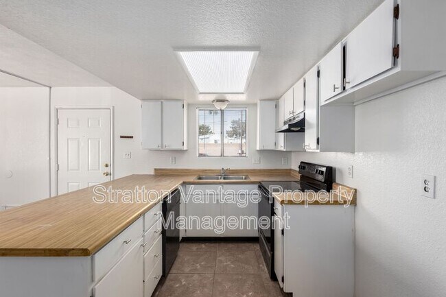 545 W 16th Ave Apache Junction, AZ 85120 photo 5