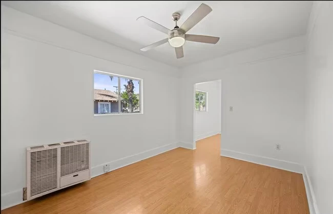 3815 Birch St San Diego, CA 92113 photo 4