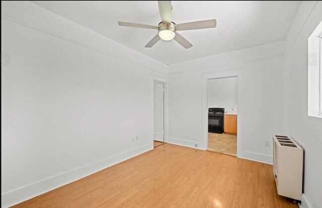 3815 Birch St San Diego, CA 92113 photo 5