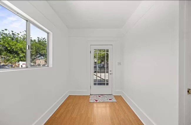 3815 Birch St San Diego, CA 92113 photo 3
