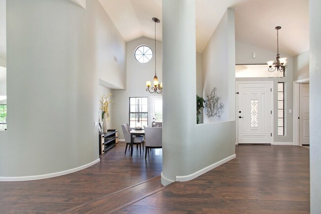 24356 Ysidro Dr Ramona, CA 92065 photo 3