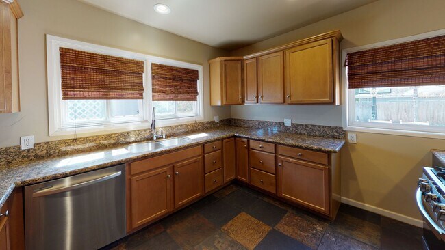 5705 Mary Ln Dr San Diego, CA 92115