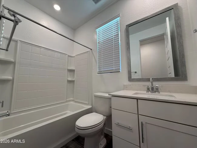 9823 E Tupelo Ave Mesa, AZ 85212 photo 4