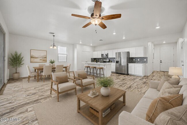 16664 W Jenan Dr Surprise, AZ 85388 photo 4