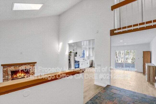 9018 Outinda St Spring Valley, CA 91977 photo 4