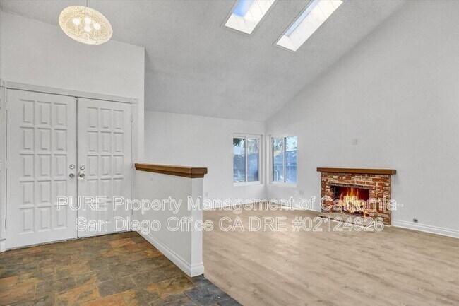 9018 Outinda St Spring Valley, CA 91977 photo 2