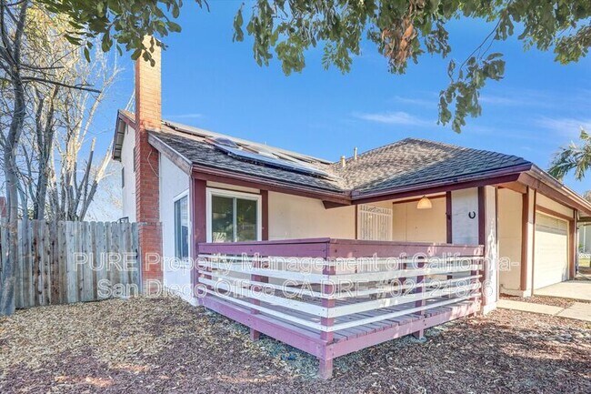 9018 Outinda St Spring Valley, CA 91977