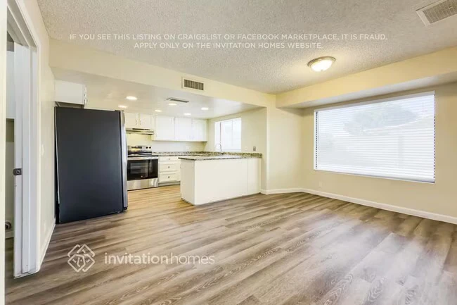 6530 S Marilyn Ann Dr Tempe, AZ 85283 photo 5