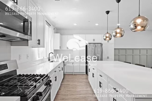 5300 Calle Rockfish San Diego, CA 92154