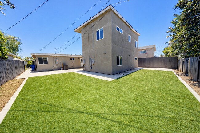 6154 Dorothy Dr San Diego, CA 92115