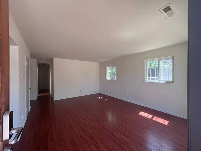 Fremont - Charming 3Bed Home In The Desirable Mission San Jose Neighborhood! photo 5