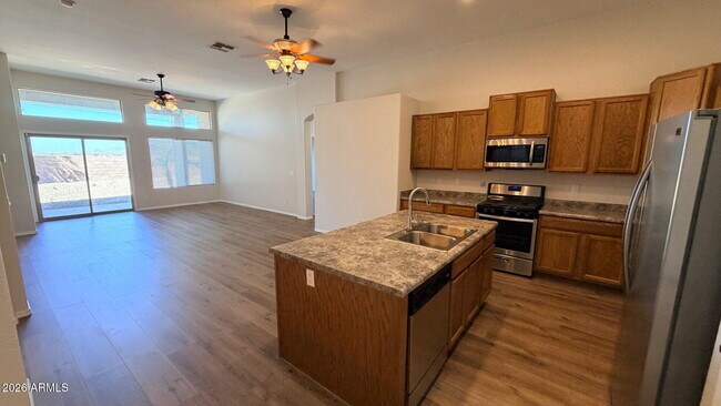 22156 N Sunset Dr Maricopa, AZ 85139 photo 4