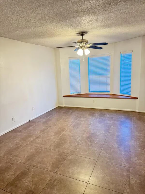 5126 E Monte Vista Rd Phoenix, AZ 85008 photo 5