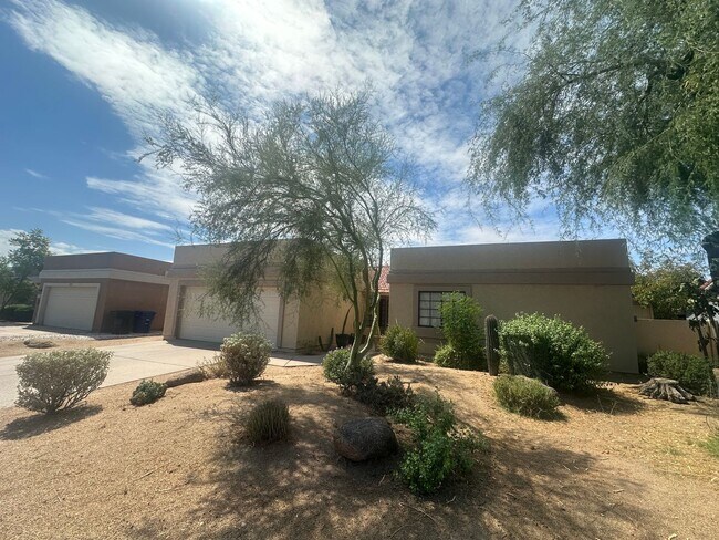 1559 E Whitten St Chandler, AZ 85225 photo 3