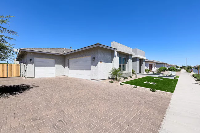 23060 E Sonoqui Blvd Queen Creek, AZ 85142 photo 3