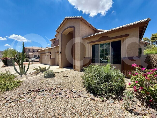 7310 S 26th Ln Phoenix, AZ 85041 photo 2