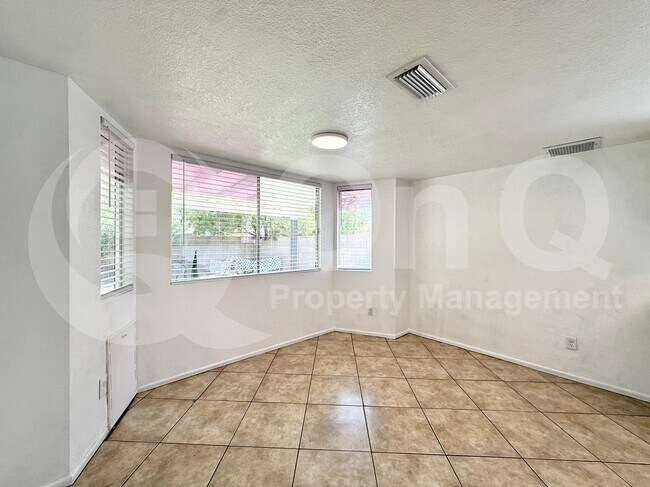 2439 E Elmwood St Mesa, AZ 85213 photo 5